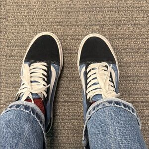 Vans Women's Black and Blue Sneakers